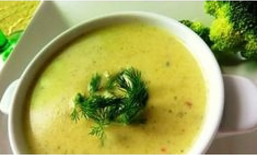 Brokoli Çorbası, fit tarif, sağlıklı tarif, diyet tarifi, düşük kalorili tarif, diyetisyen tarifi, sağlıklı beslenme, Diyetisyen Tuğçe Ergen Sökmen, Ankara diyetisyen, online diyetisyen